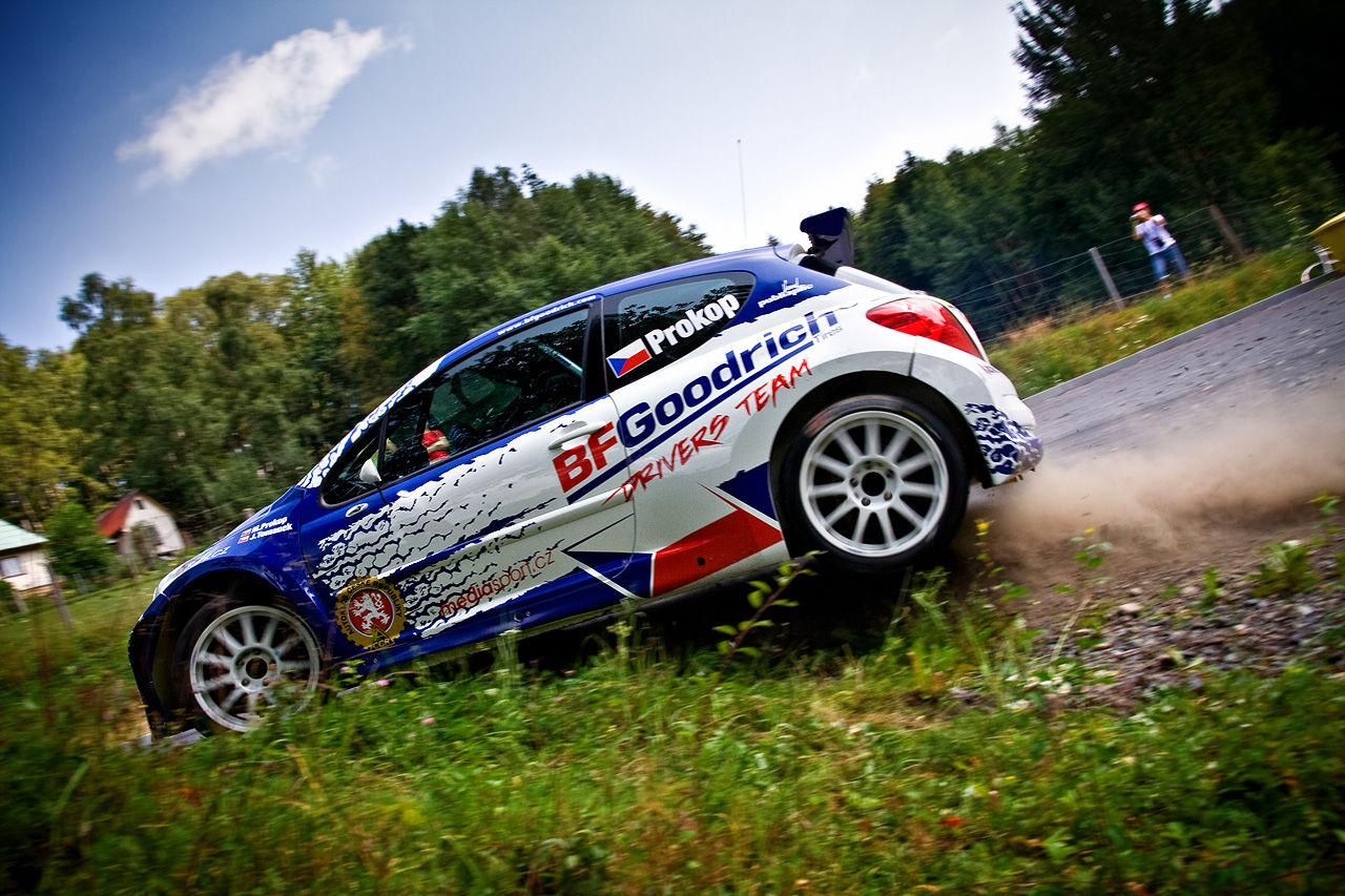 Kronos & Proton tests for Barum Rally 09