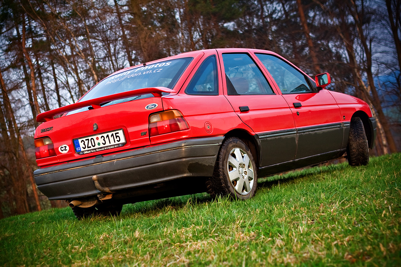 Бортжурнал Ford Escort 1.8_16v_Zetec - drive2.ru